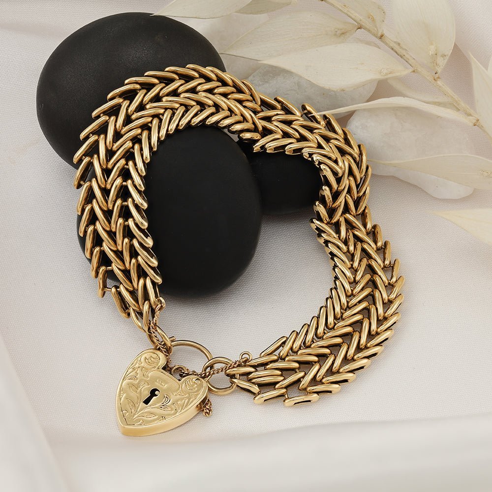 9ct yellow gold Gate bracelet with heart charm 8000001Bangles / BraceletsRetroGold