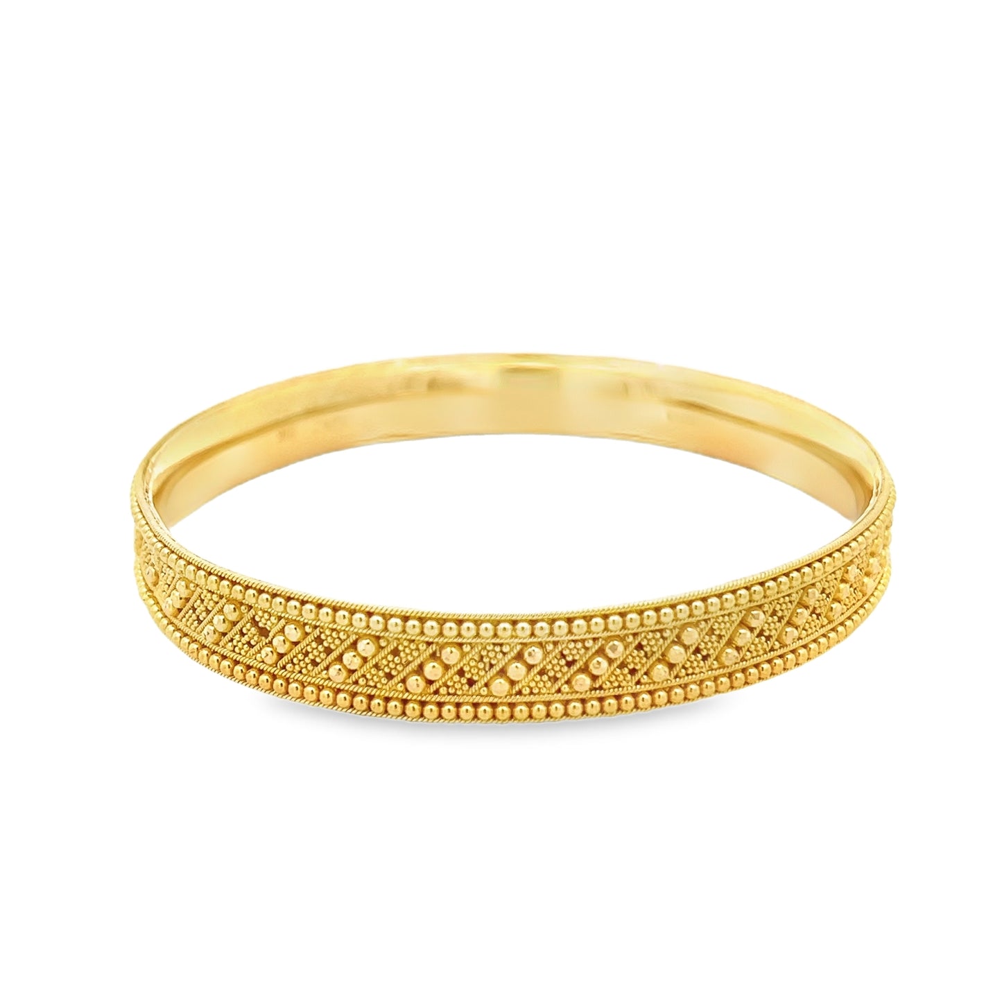 New 22ct yellow gold bangle 02020512