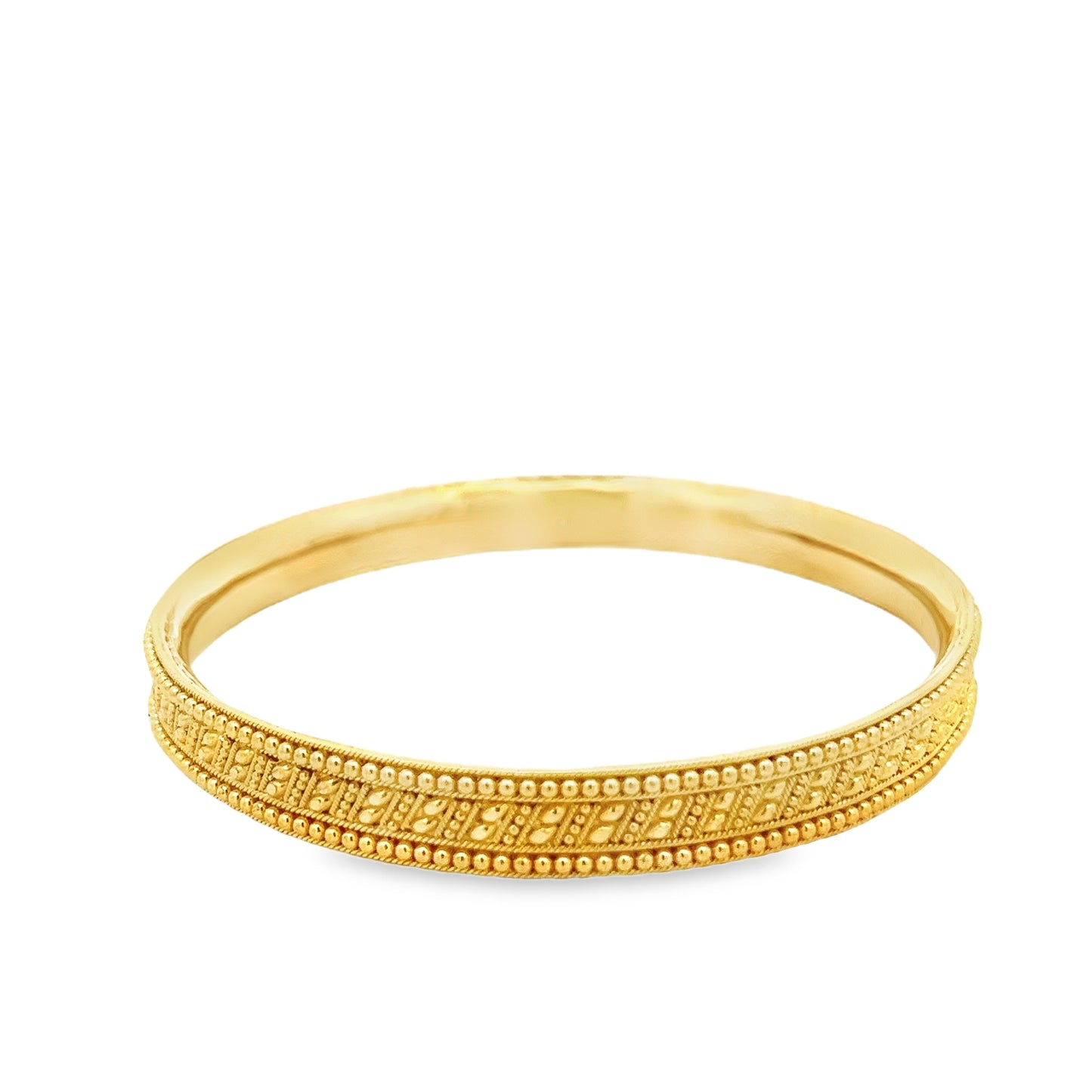 New 22ct yellow gold bangle 02020545