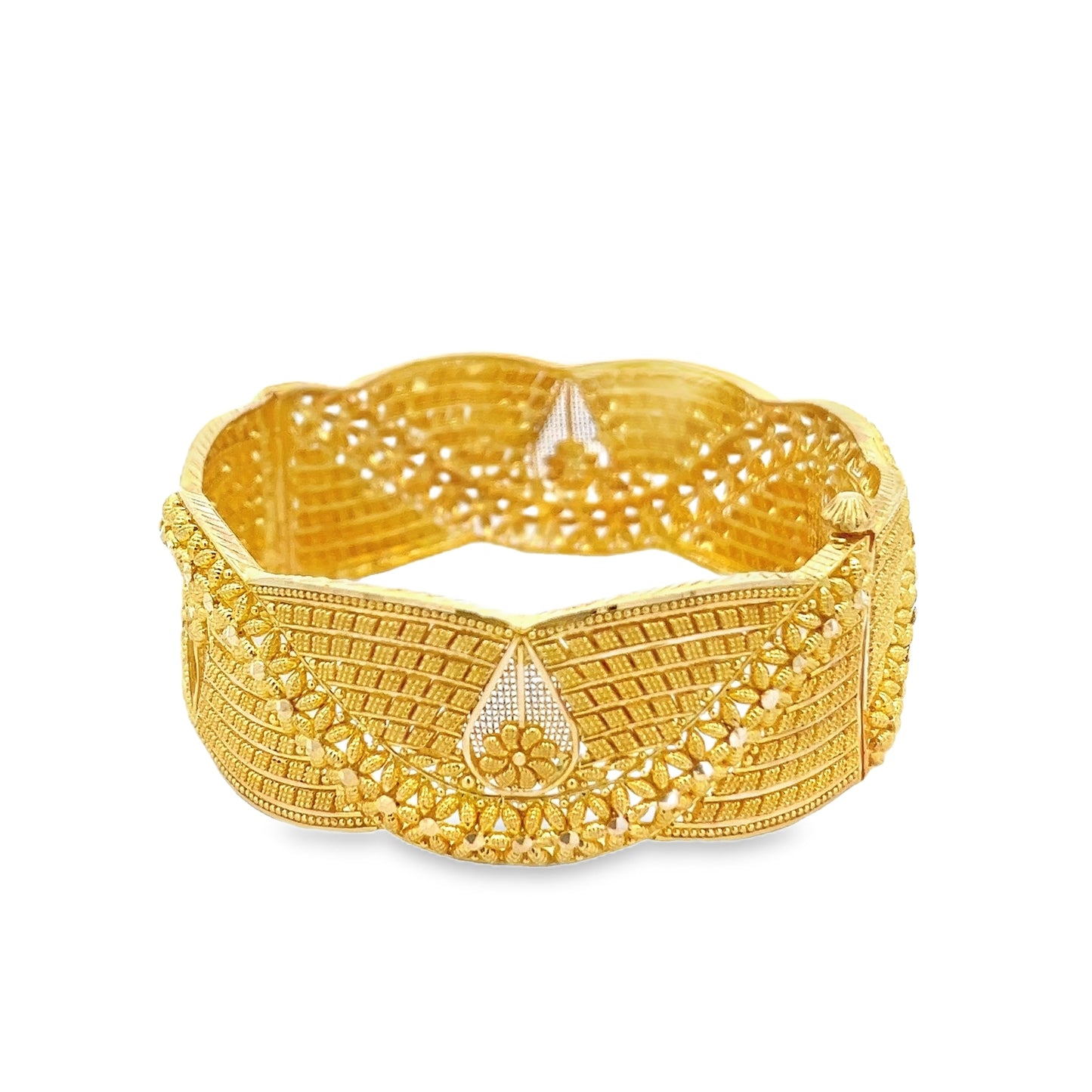 New 22ct yellow gold bangle 02020492