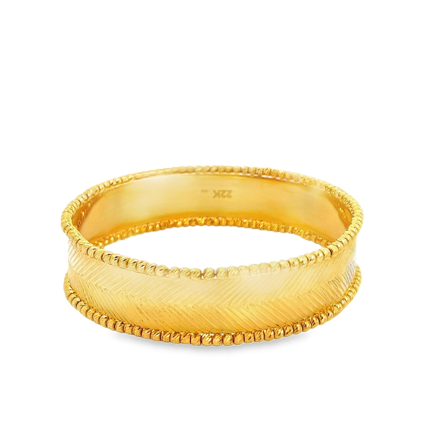 New 22ct yellow gold bangle PZ823-BN44