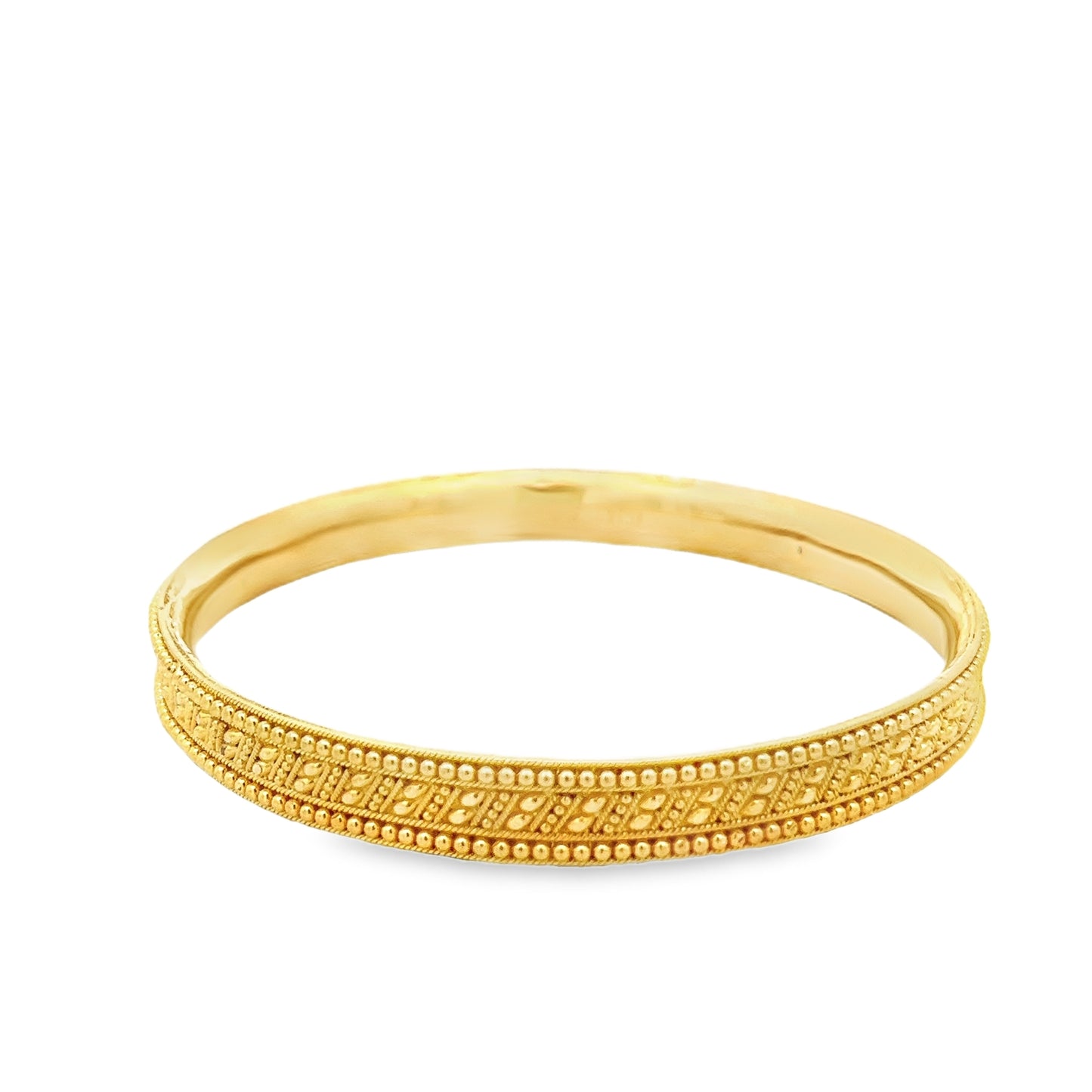 New 22ct yellow gold bangle 02020545