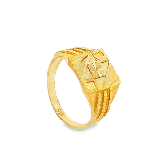 New 22ct yellow gold ring 02019823