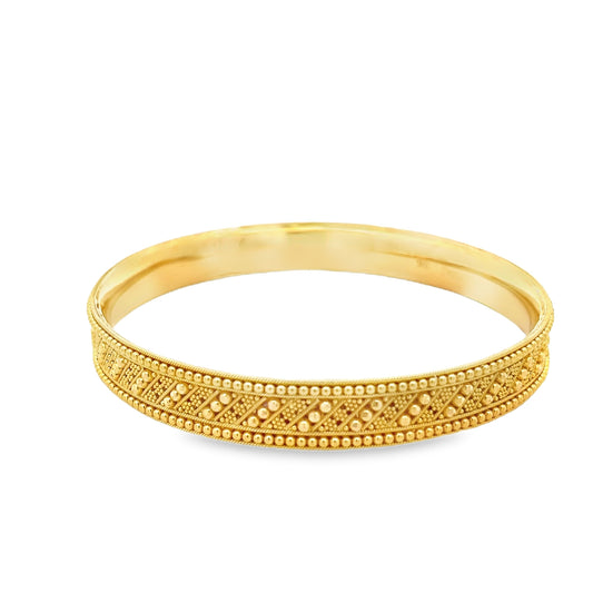 New 22ct yellow gold bangle 02020513