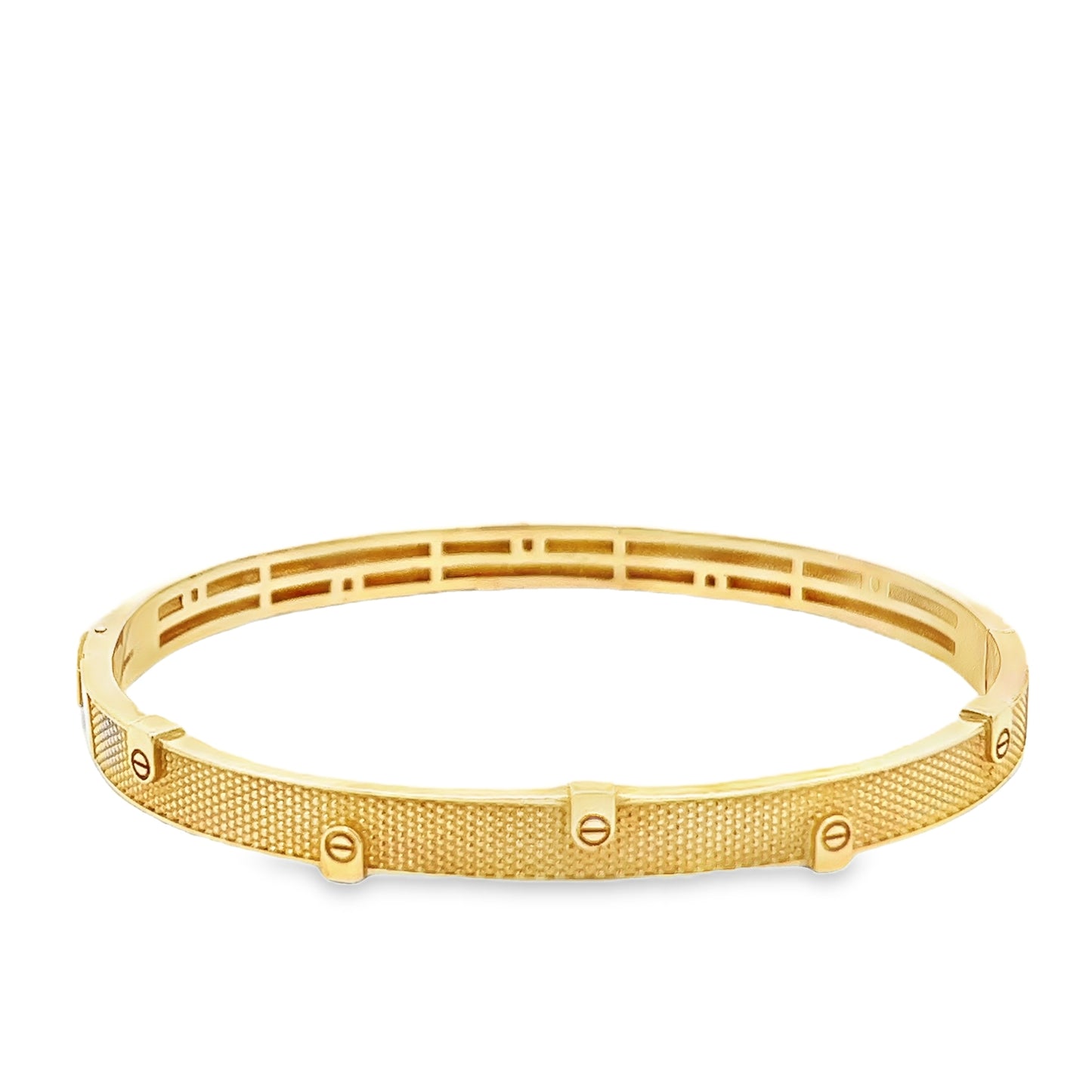 New 14ct yellow gold bangle 02021182