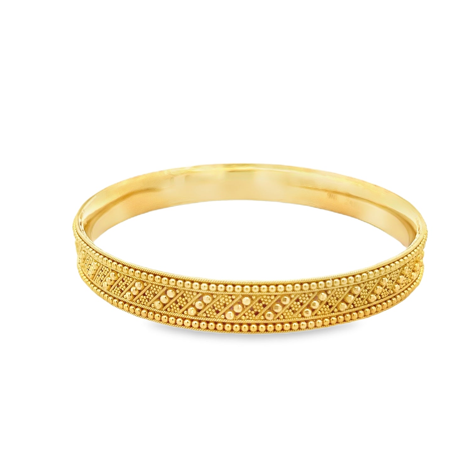 New 22ct yellow gold bangle 02020512