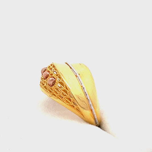 New 22ct yellow gold ring 02020410